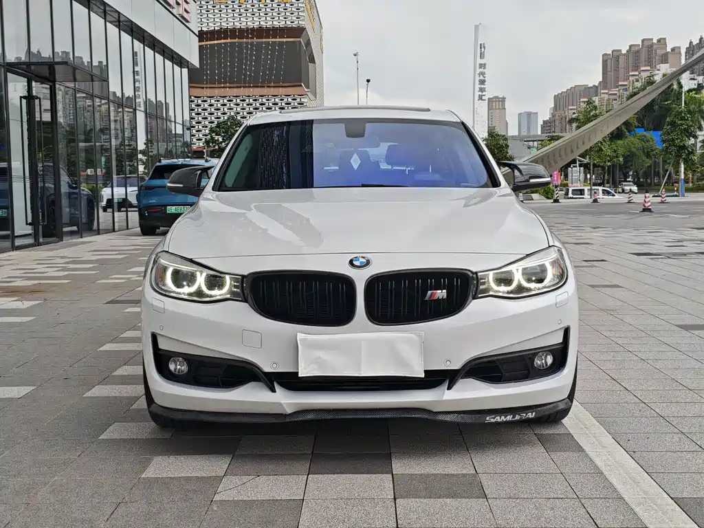 BMW 3 Series GT 3 GT 2016 320i Fashion
