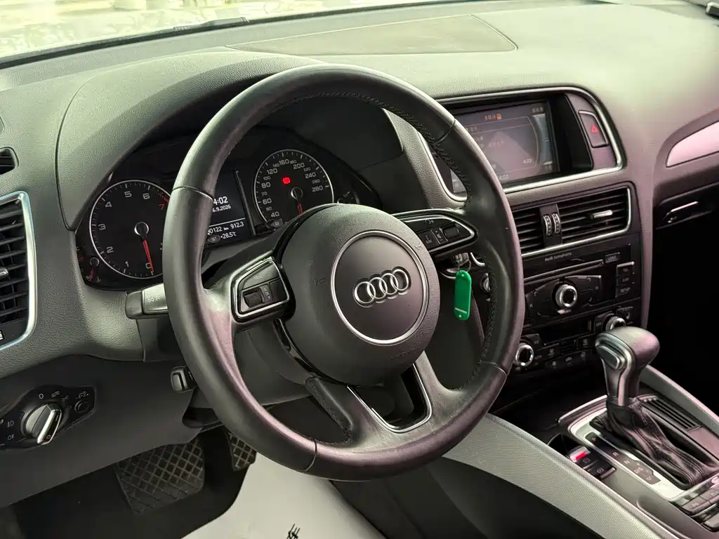 Audi Q5 — миниатюра 8