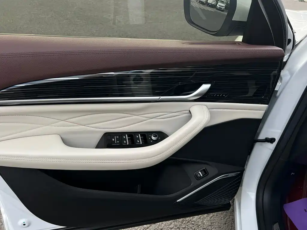Geely Xingyue L — миниатюра 9