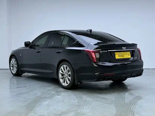 Cadillac CT5 — миниатюра 4