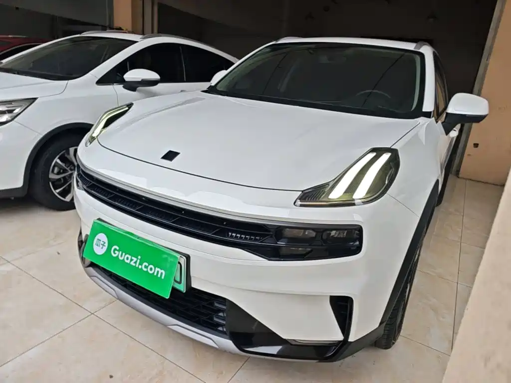 Lynk & Co 06 EM-P — миниатюра 2