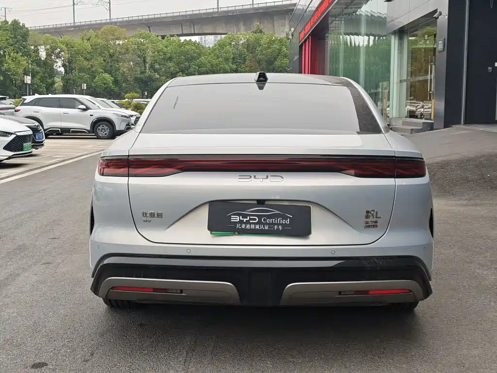 BYD Han L — миниатюра 10