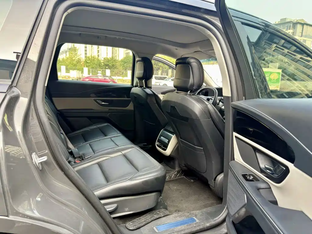 Lincoln Nautilus 2023 2.0T