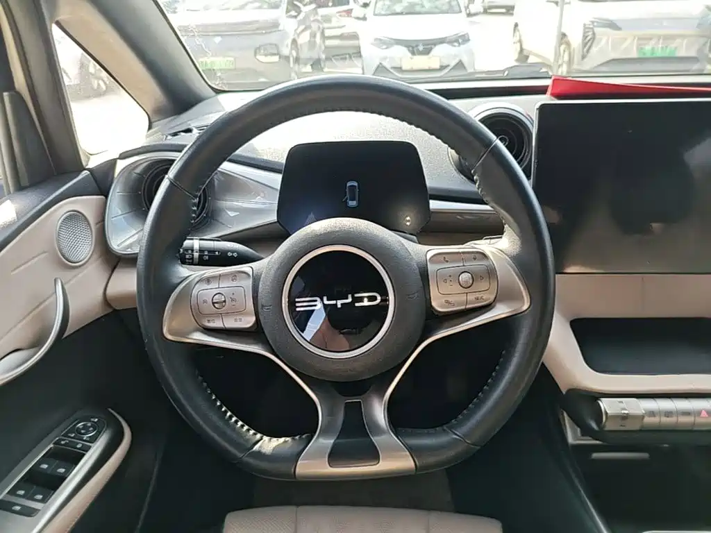 BYD Dolphin — миниатюра 11