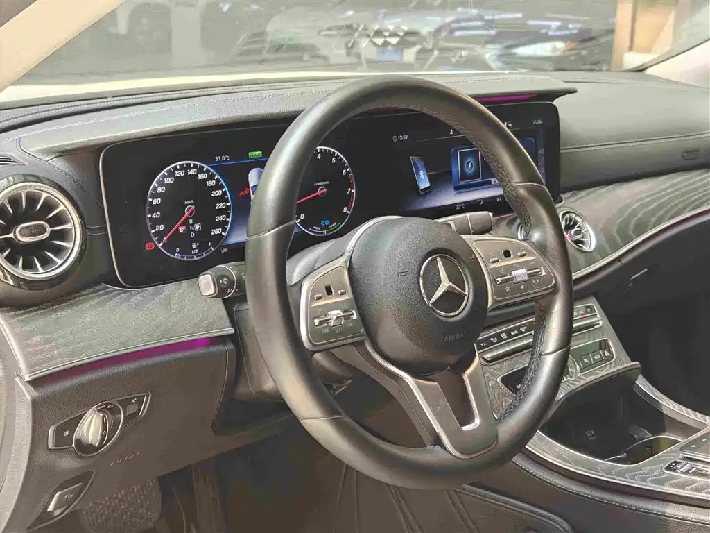 Mercedes-Benz CLS — миниатюра 5