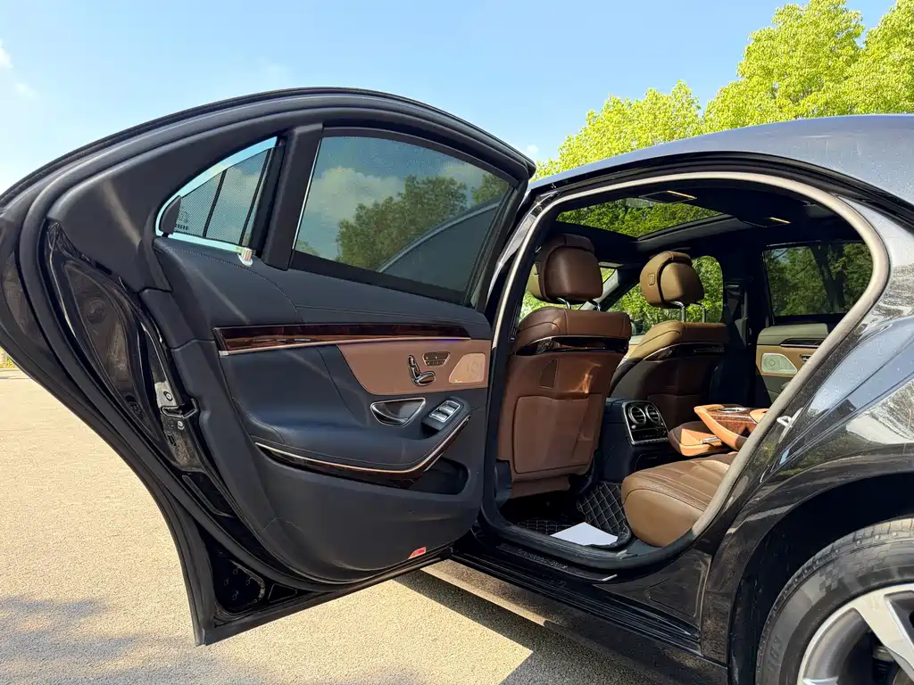 Mercedes-Benz S-Class — миниатюра 29