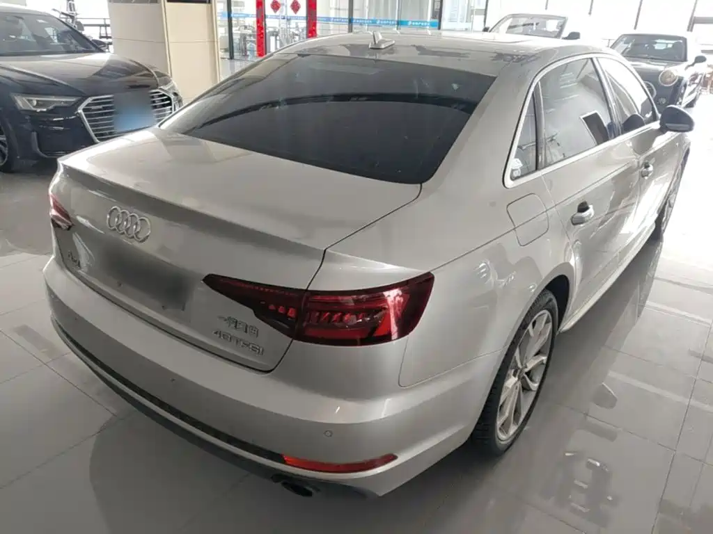 Audi A4L — миниатюра 7