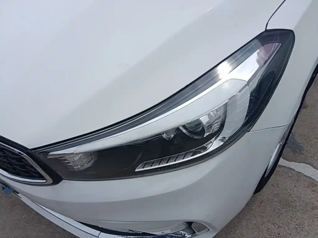 Kia K3 — миниатюра 24