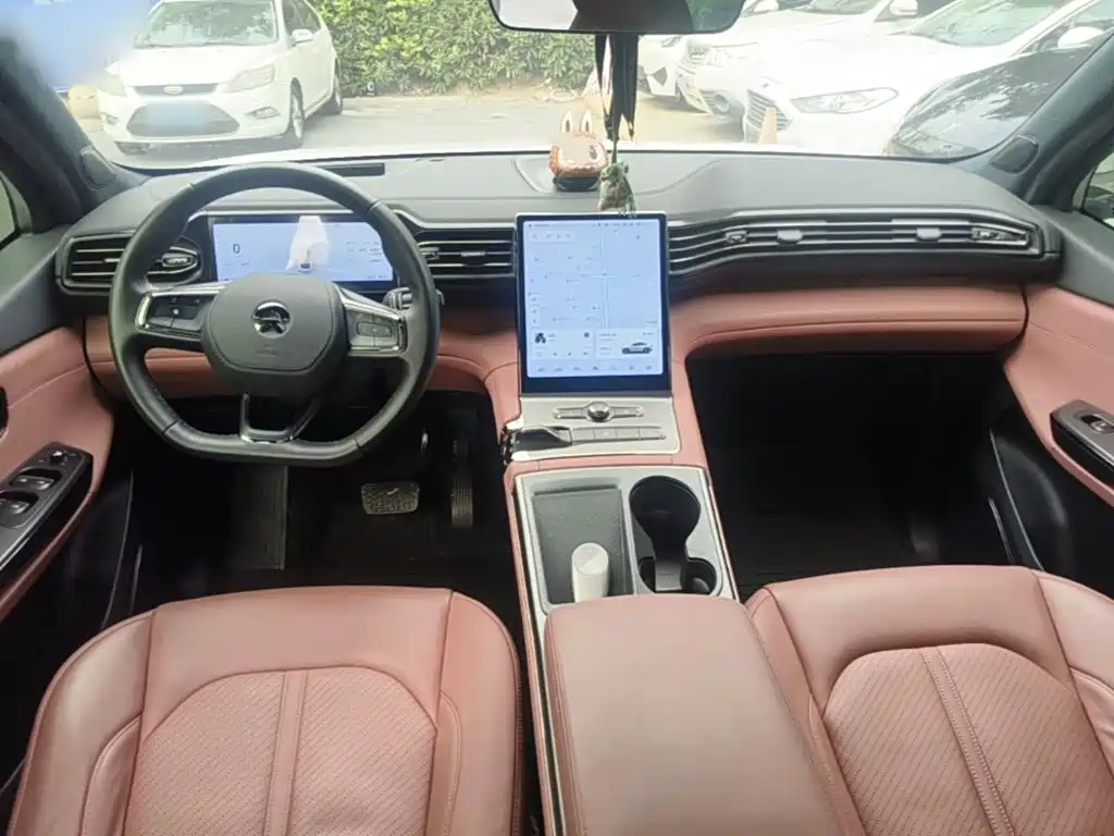 NIO EC6 — миниатюра 10