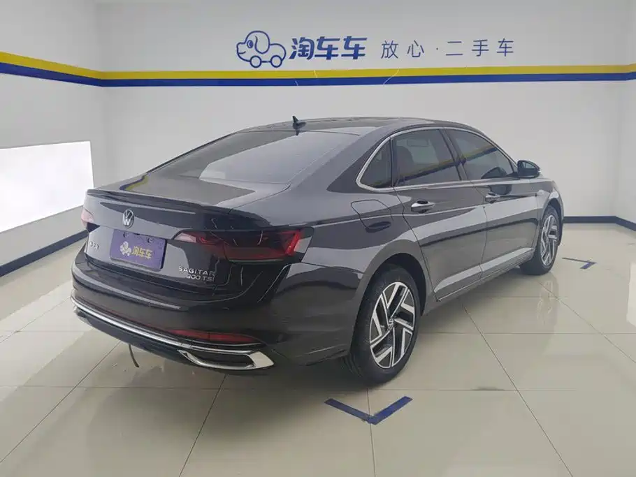 Volkswagen Sagitar — миниатюра 3