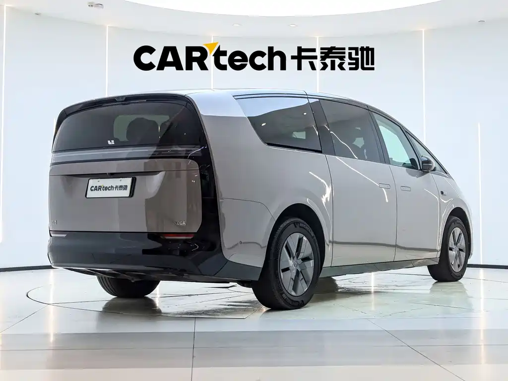 Li Auto Li MEGA — миниатюра 9