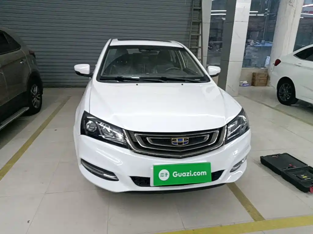 Geely Emgrand — миниатюра 3