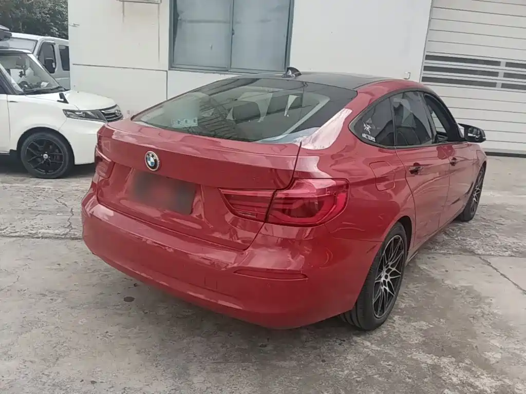 BMW 3 Series GT — миниатюра 7