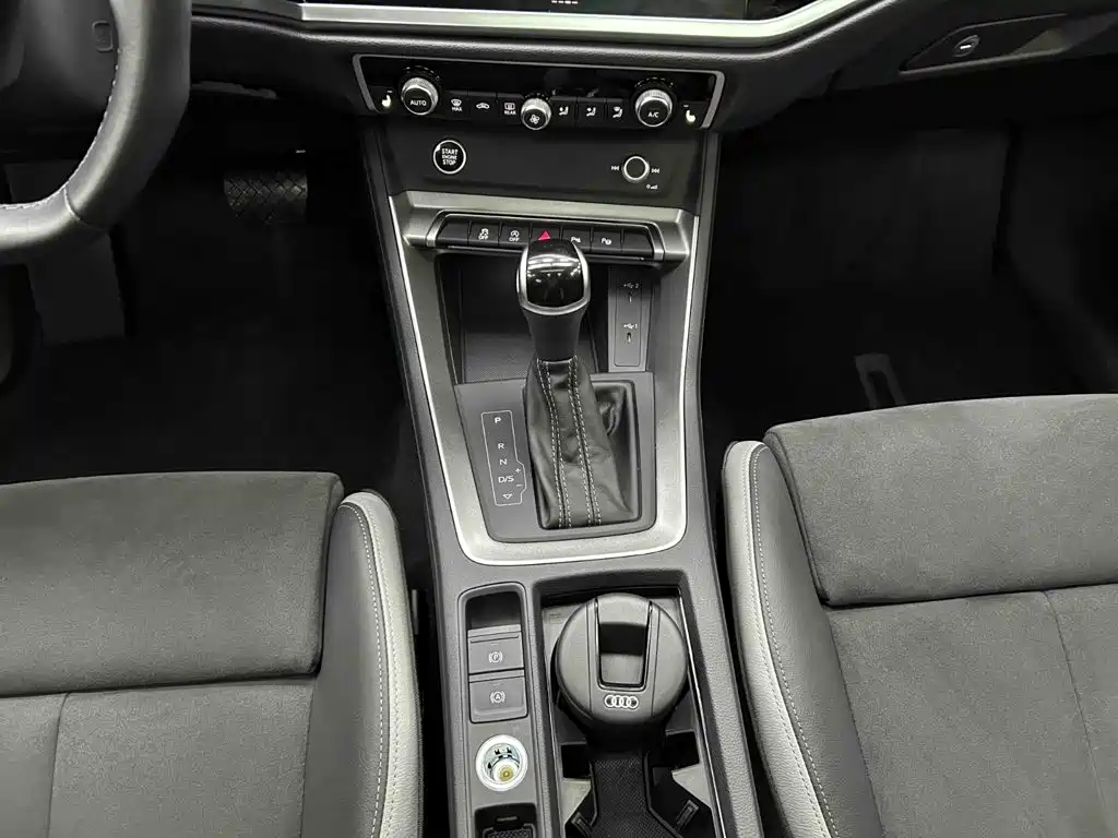 Audi Q3 — миниатюра 10