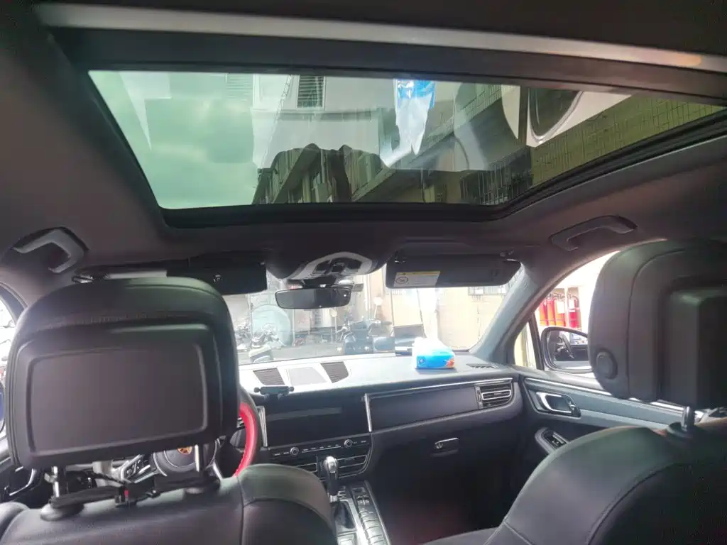 Porsche Macan — миниатюра 19