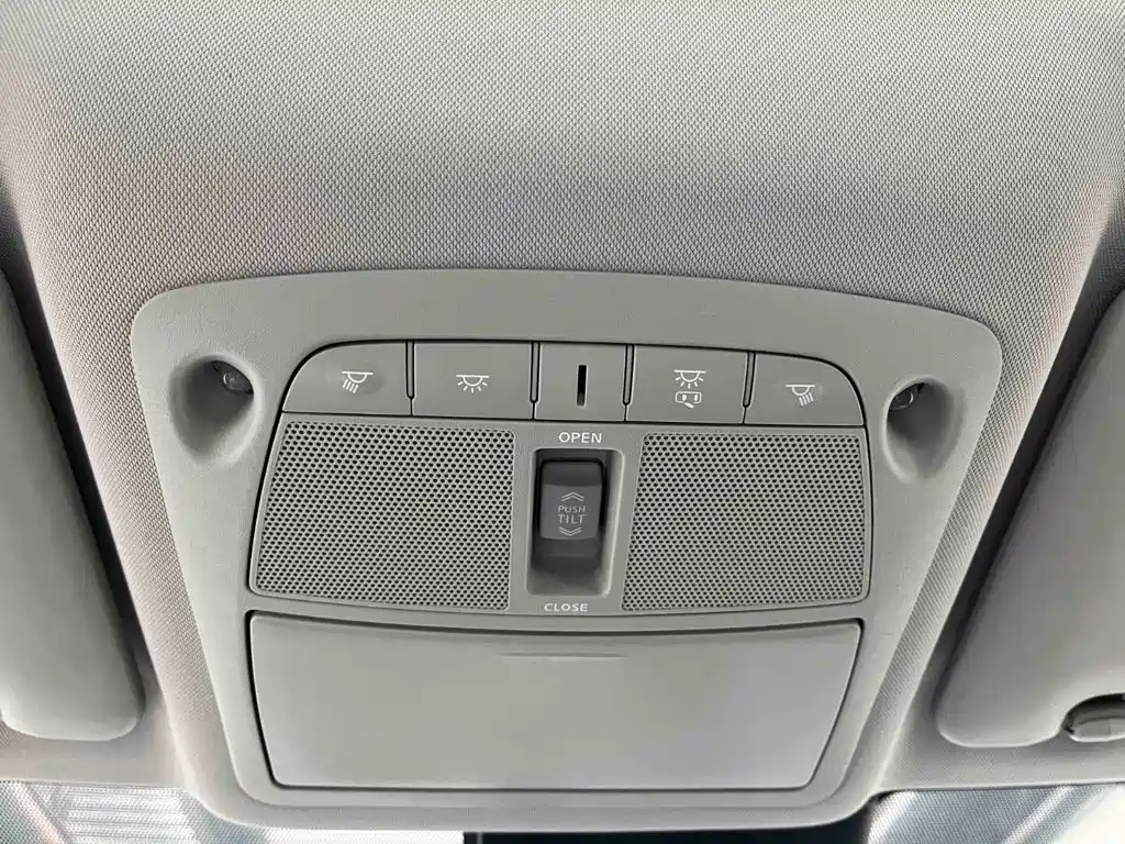 Nissan X-Trail — миниатюра 20