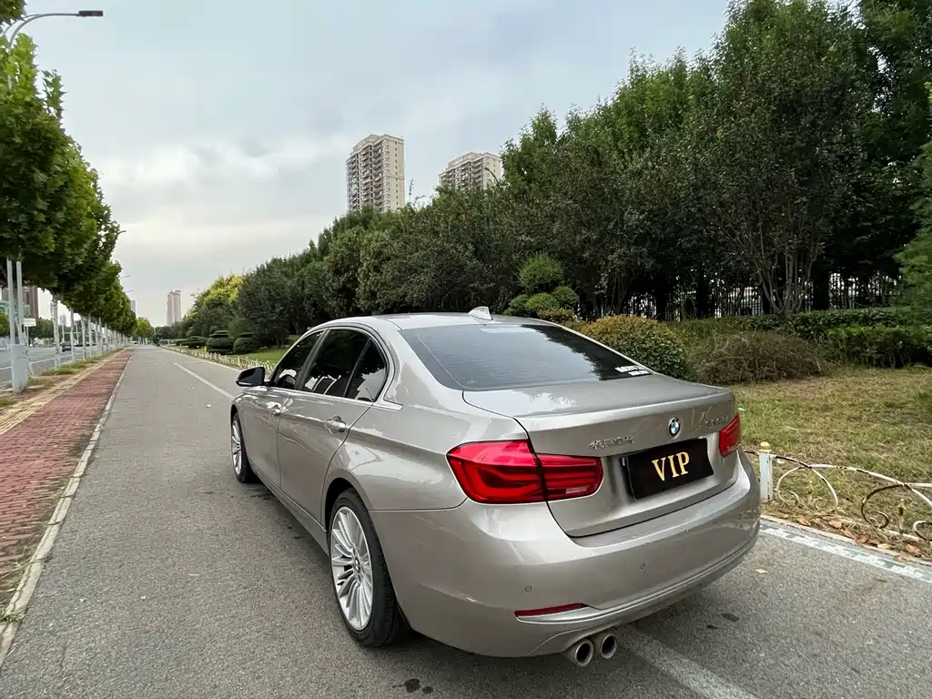 BMW 3 Series — миниатюра 8
