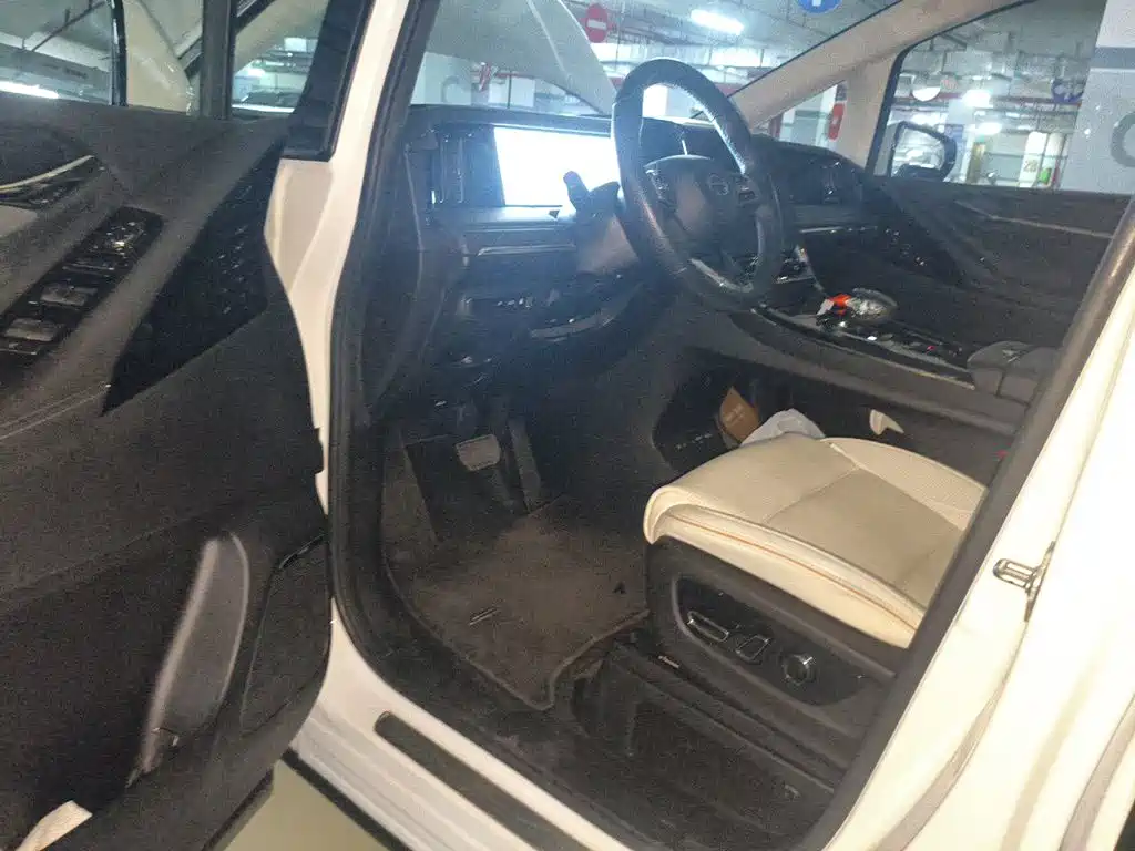 GAC Motor Trumpchi E9 — миниатюра 17