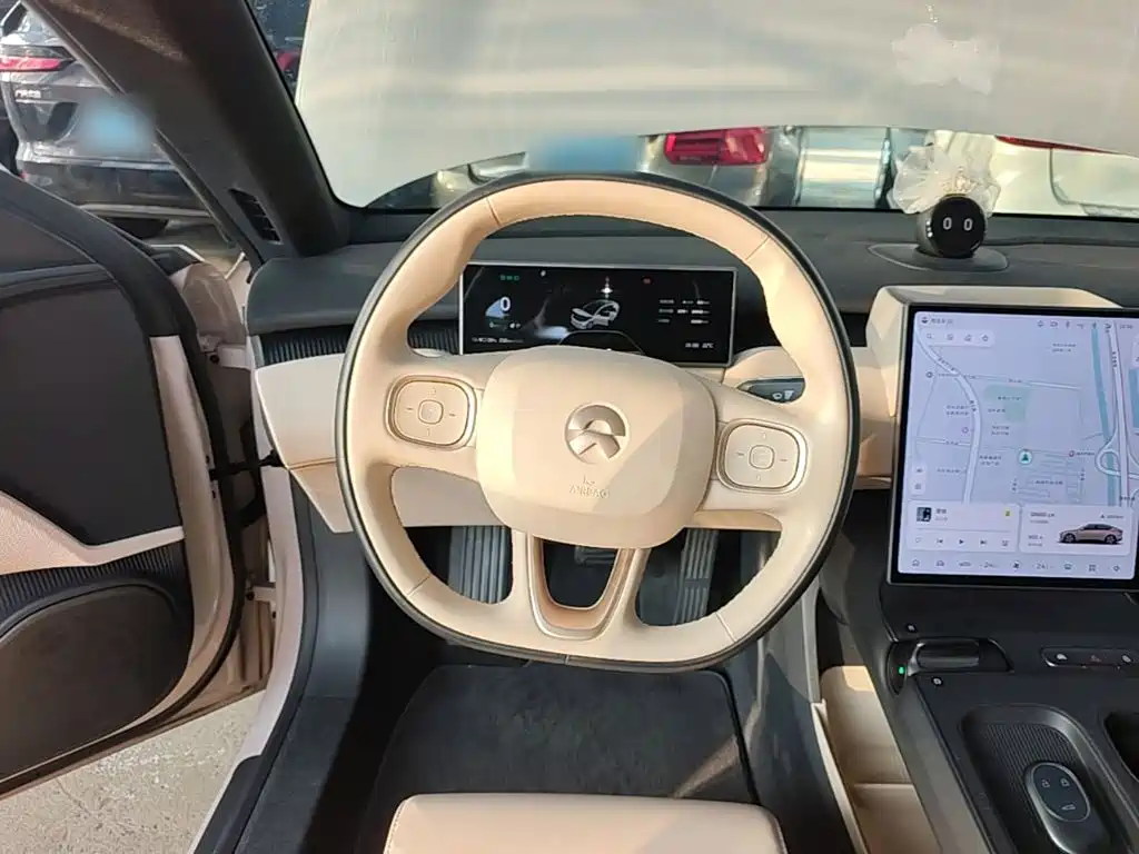 NIO ET5 — миниатюра 11