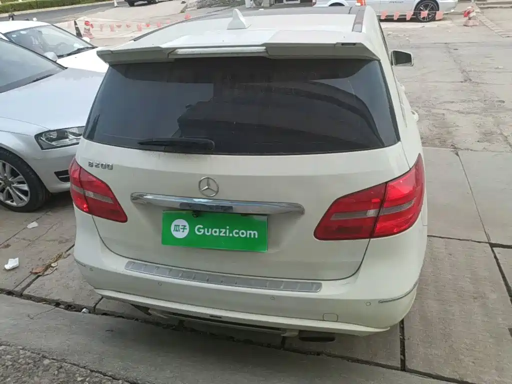 Mercedes-Benz B-Class — миниатюра 6