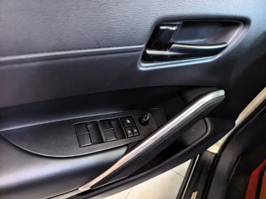 Toyota Frontlander — миниатюра 13
