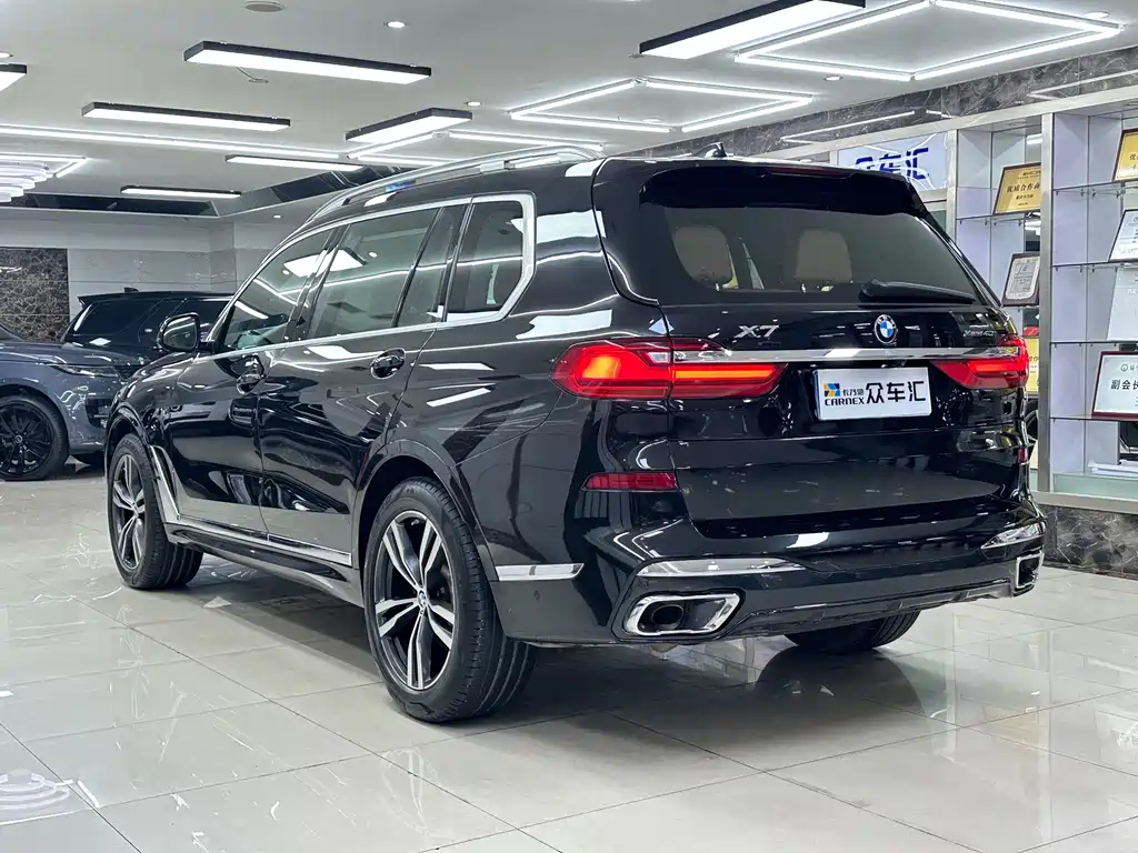 BMW X7 — миниатюра 4