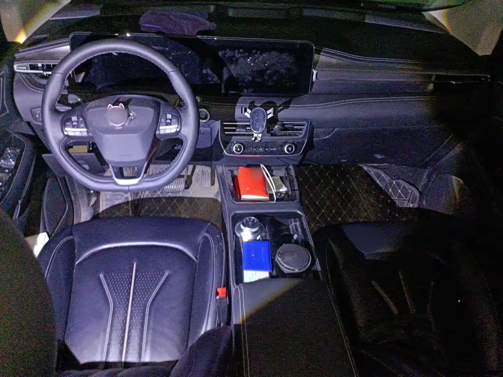 Ford Edge — миниатюра 13