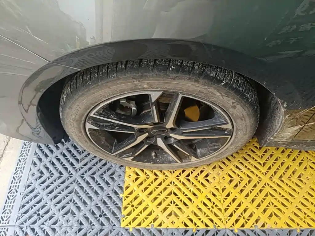 Geely Binrui — миниатюра 23