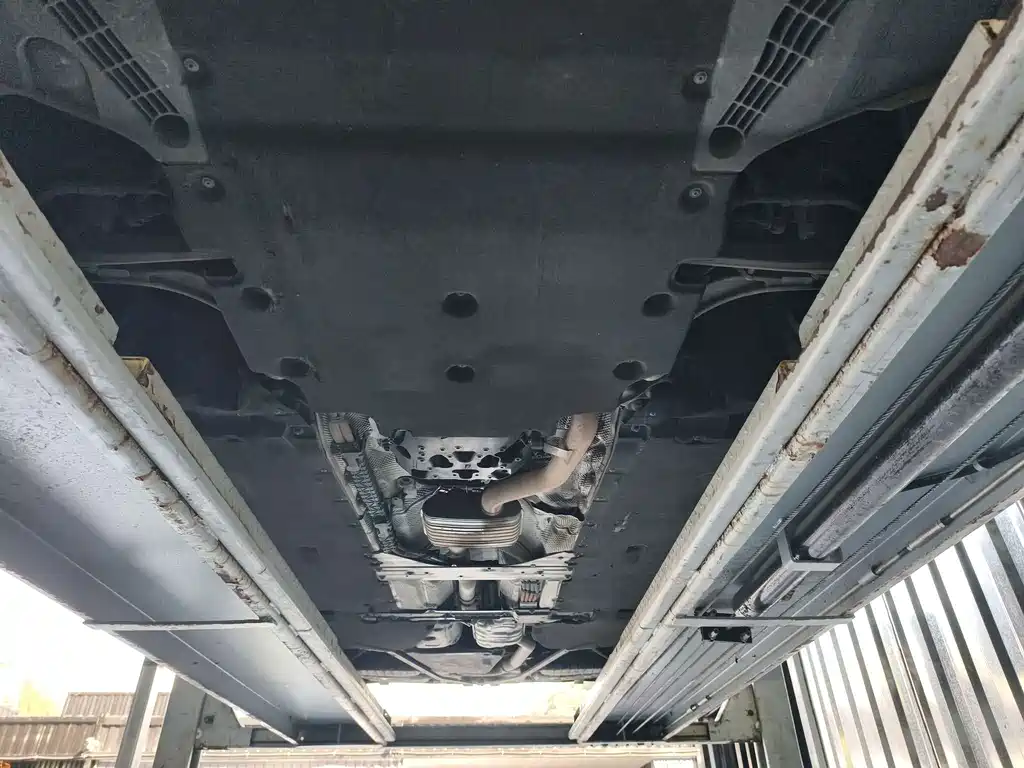 Audi A6L New Energy — миниатюра 21