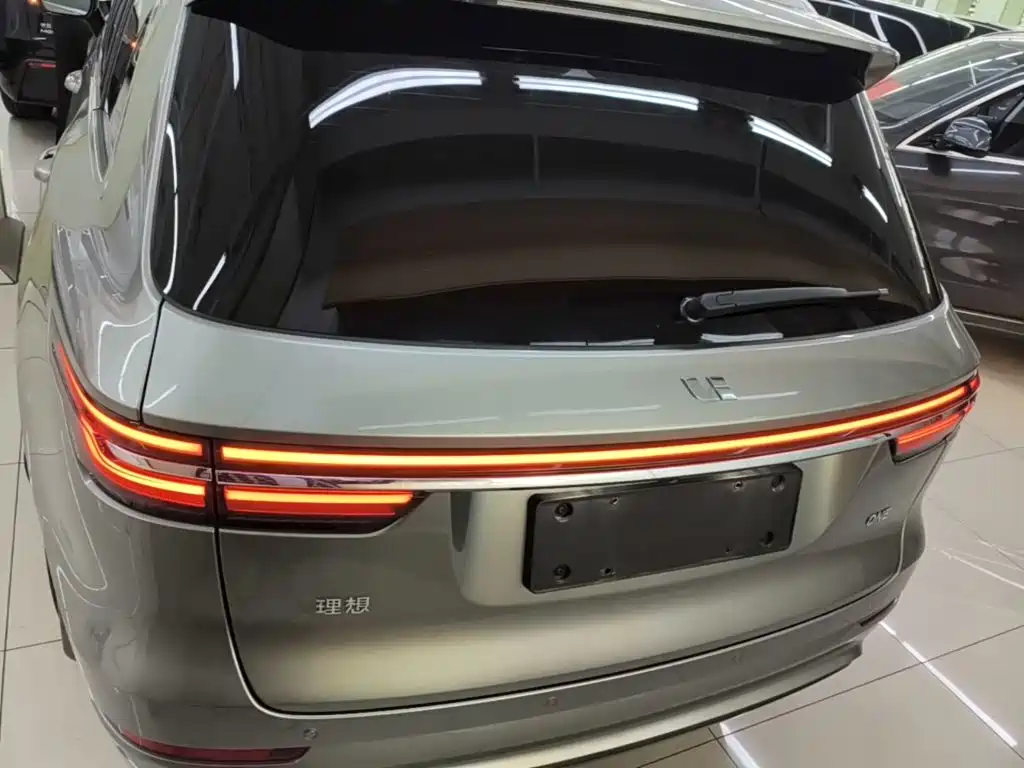 Li Auto Li ONE — миниатюра 6