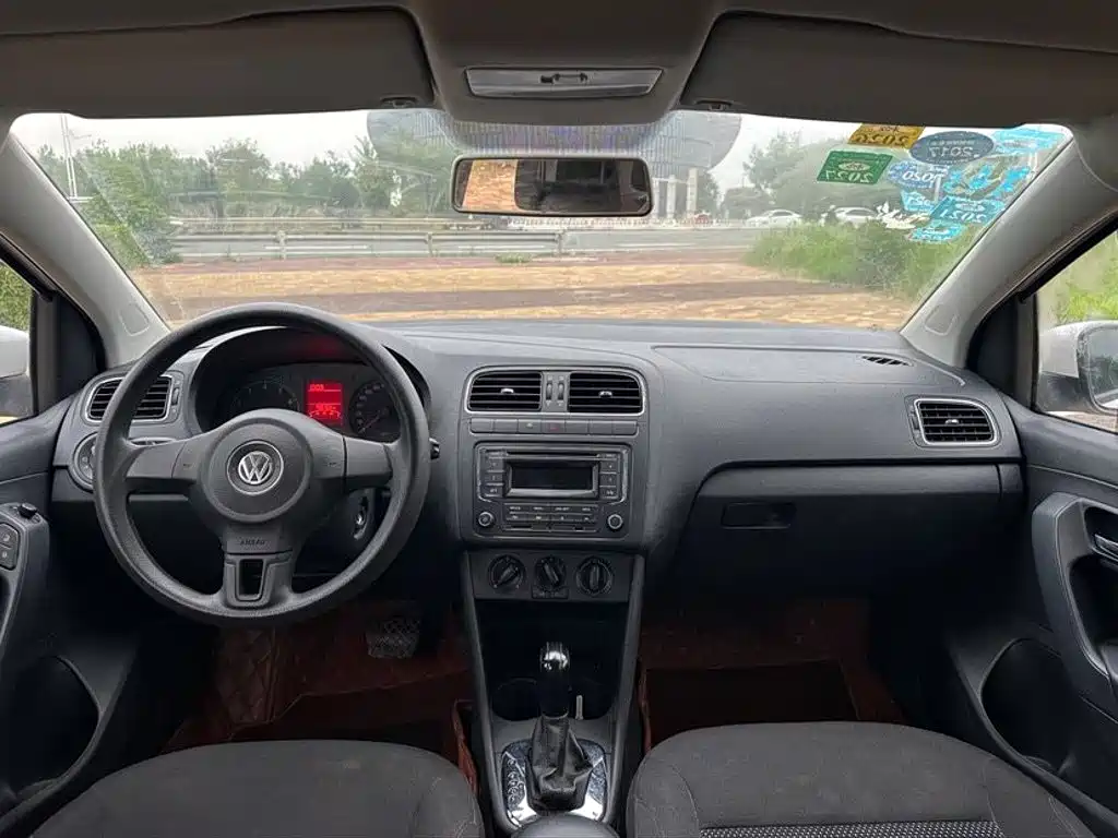 Volkswagen Polo — миниатюра 9
