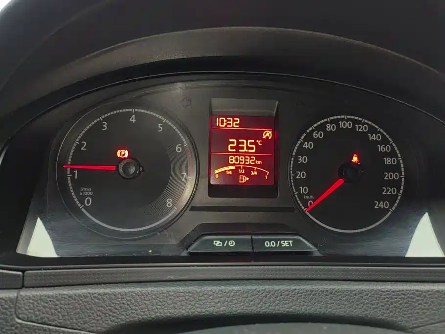 Volkswagen Santana — миниатюра 14