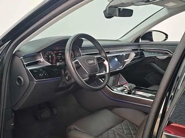 Audi A8 — миниатюра 11