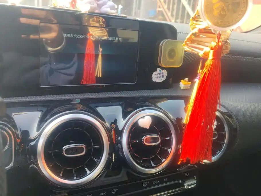 Mercedes-Benz A-Class — миниатюра 13