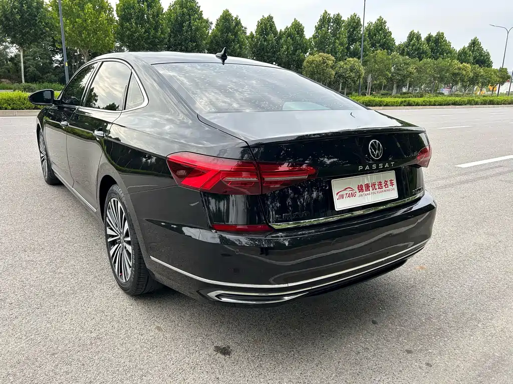 Volkswagen Passat — миниатюра 13