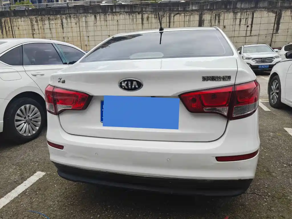 Kia K2 — миниатюра 9