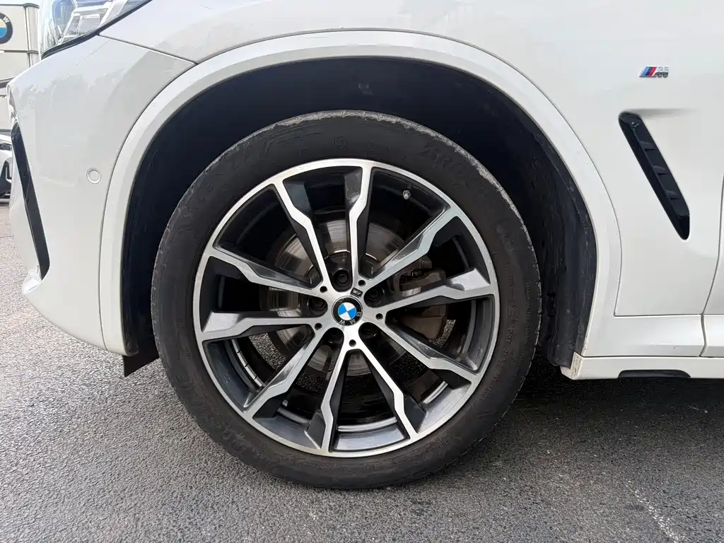 BMW X3 — миниатюра 9