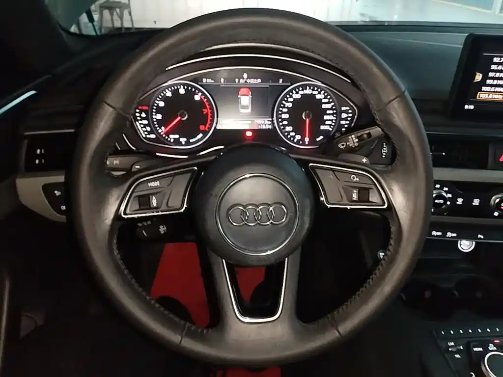 Audi A4L — миниатюра 11