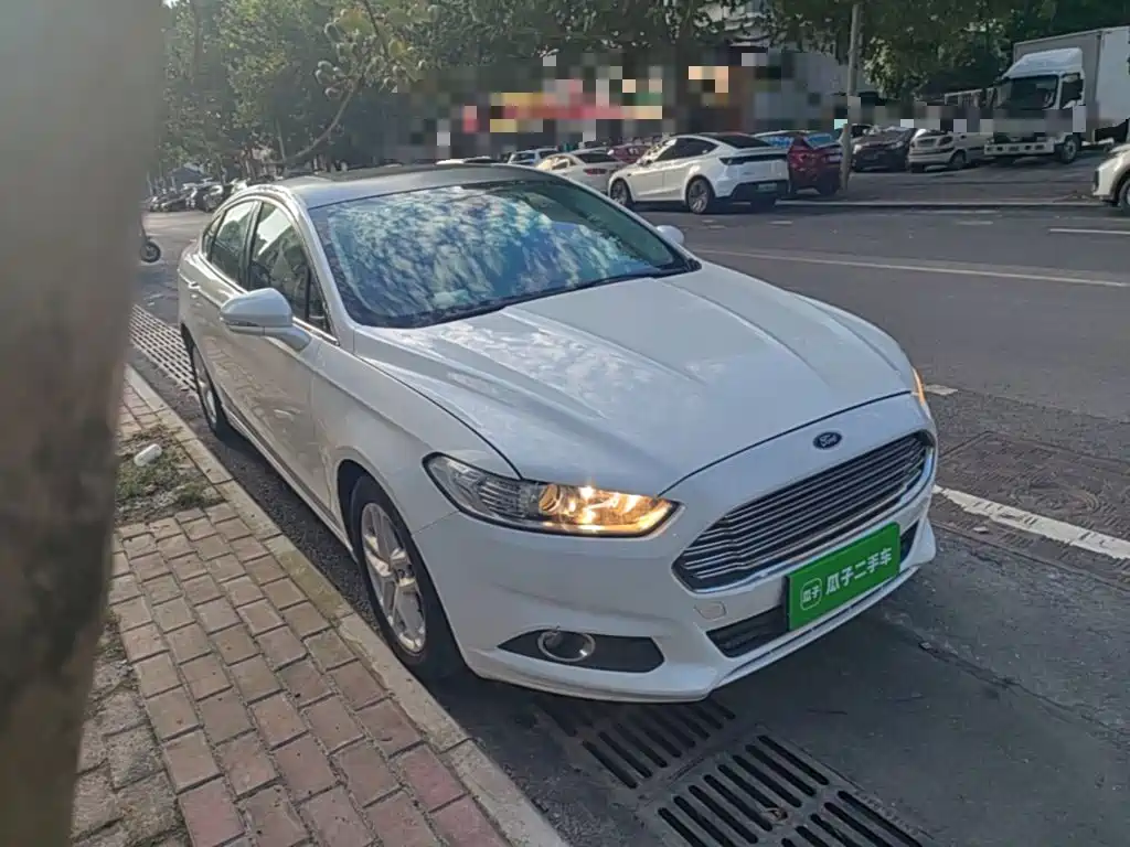 Ford Mondeo — миниатюра 4