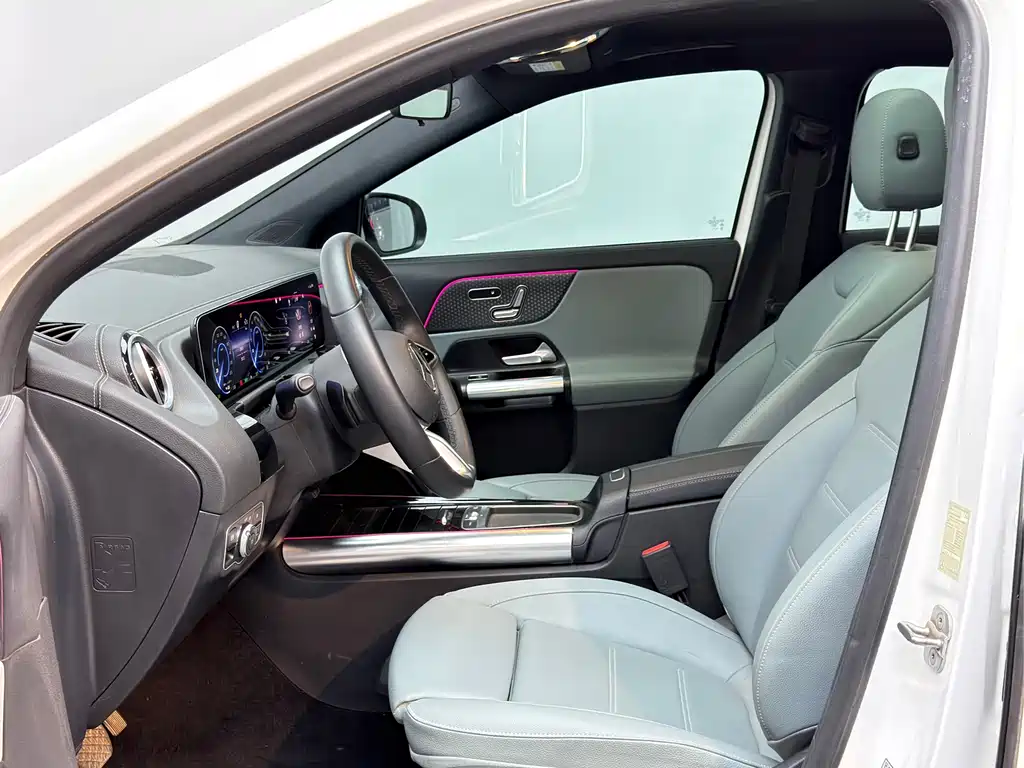Mercedes-Benz EQA — миниатюра 10
