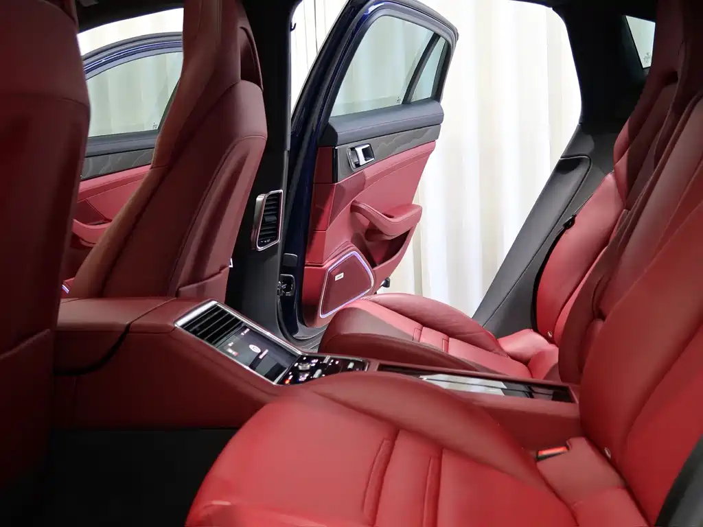 Porsche Panamera — миниатюра 9