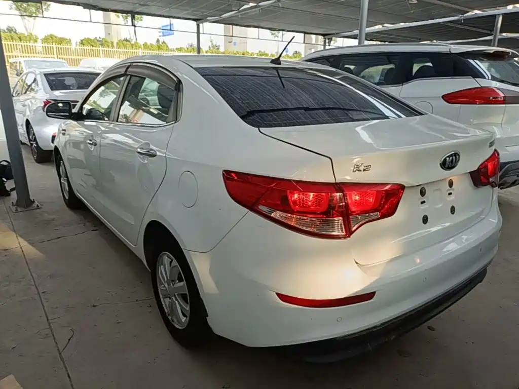 Kia K2 — миниатюра 5