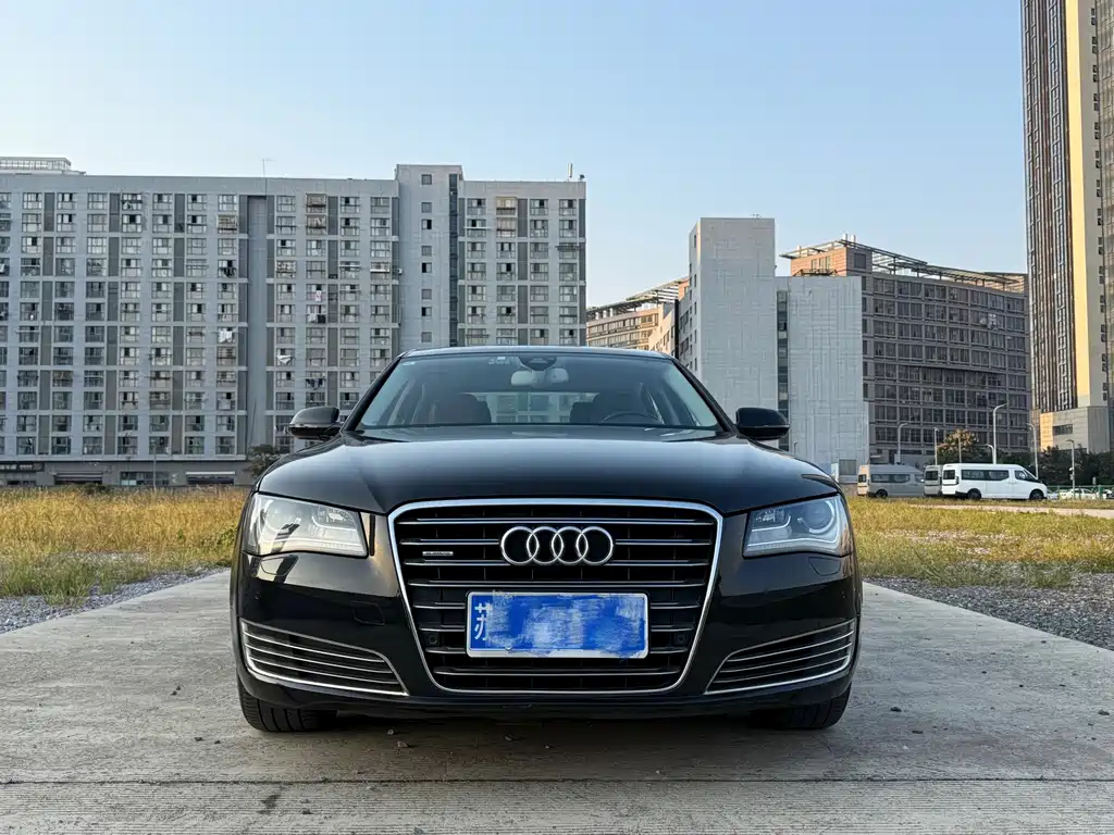 Audi A8 — миниатюра 2