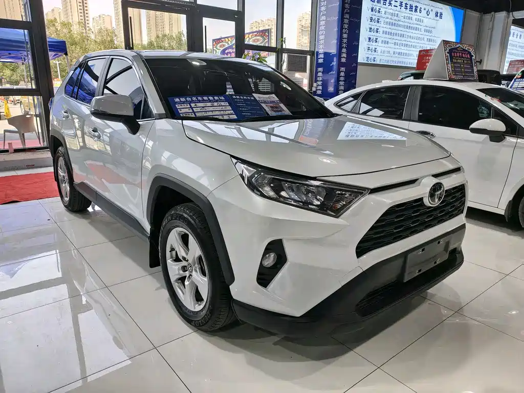 Toyota RAV4 2022 2.0L CVT