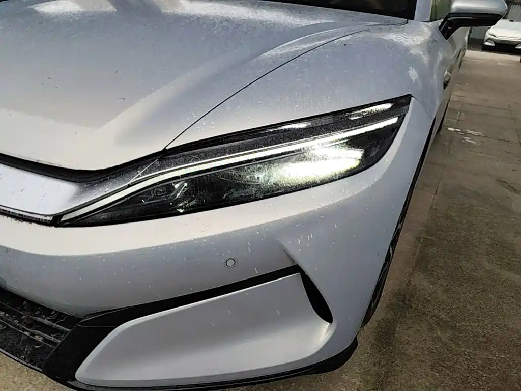 BYD Han L — миниатюра 24