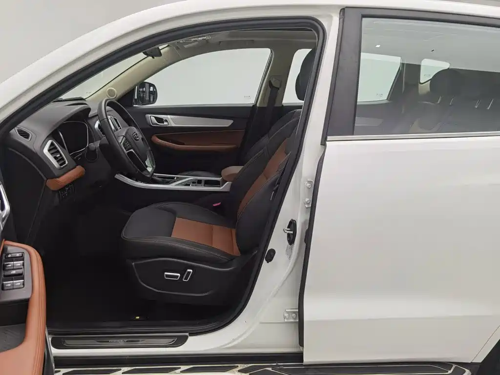 Geely Vision X6 — миниатюра 10