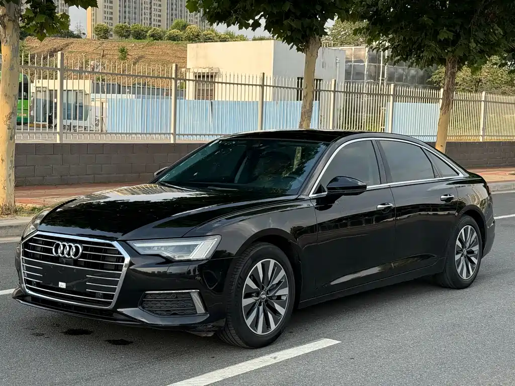 Купить Audi A6L