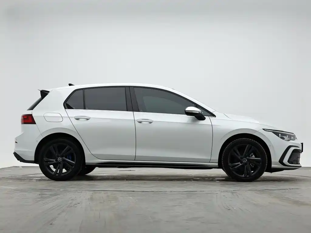 Volkswagen Golf — миниатюра 5