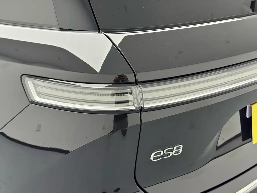 NIO ES8 — миниатюра 19