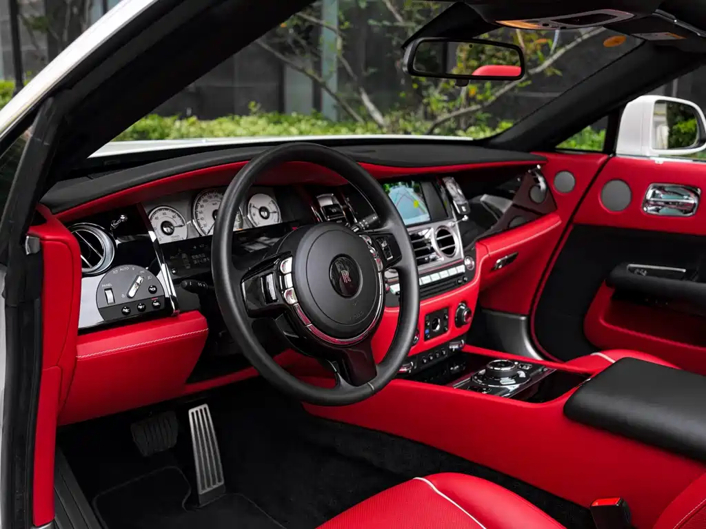 Rolls-Royce Dawn — миниатюра 10